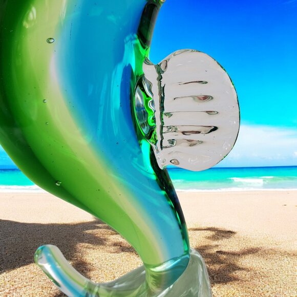 Dynasty Gallery Seahorse Figurine Blown Art Glass Blue Green Seaside Decor 5.75" - Picture 8 of 10